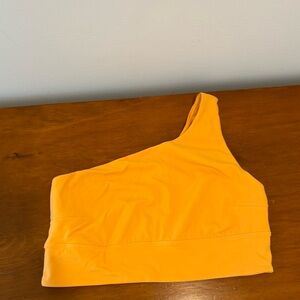 Lululemon Align Asymmetrical Bra C/D Cup / Size 12 / Mango Dream